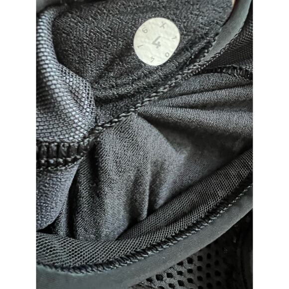 Lululemon Fit Physique Tank black White Women’s 4 Yoga Workout Gym Mesh Layered - Picture 5 of 5